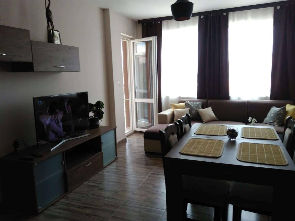 Nev Apart New Velingrad Extérieur photo